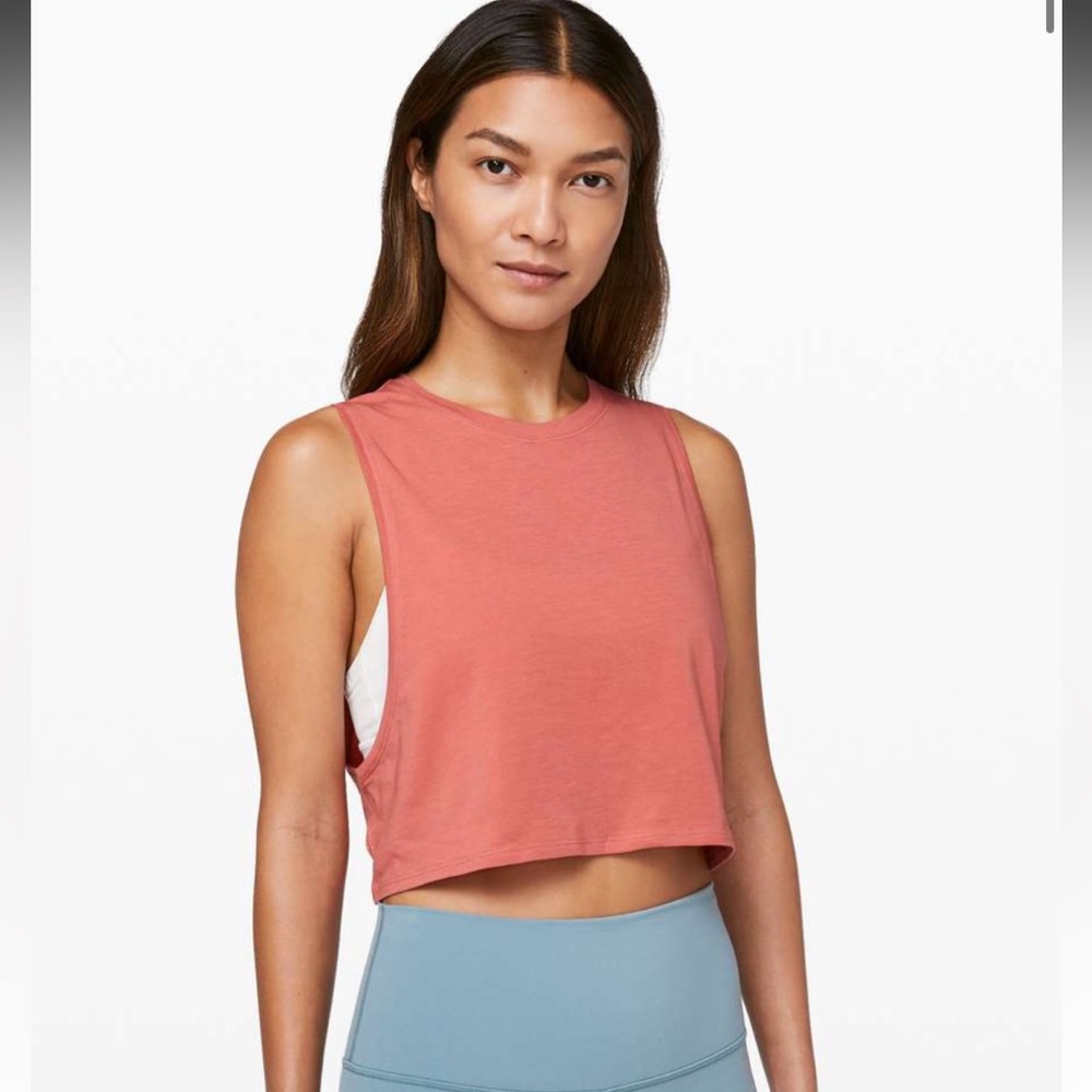 Lululemon Muscle Love Crop tank NWT 12